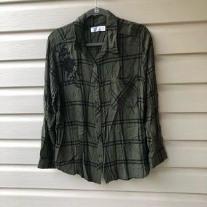 ❤️ XXL Time & Tru Button Down Shirt Rose Motif